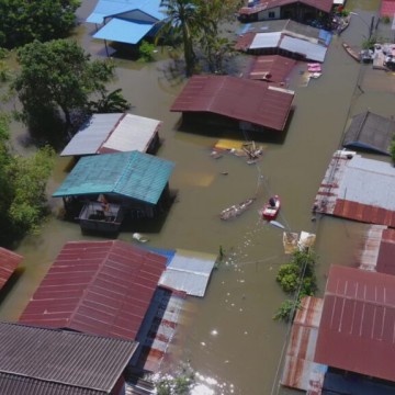 บริจาคข้าวภัยพิบัติ